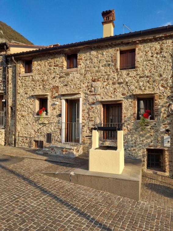 Eloisa E Abelardo Appartement Pove del Grappa Buitenkant foto